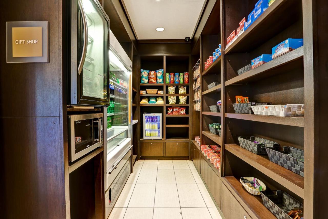 Four Points By Sheraton Toronto Місісаґа Екстер'єр фото