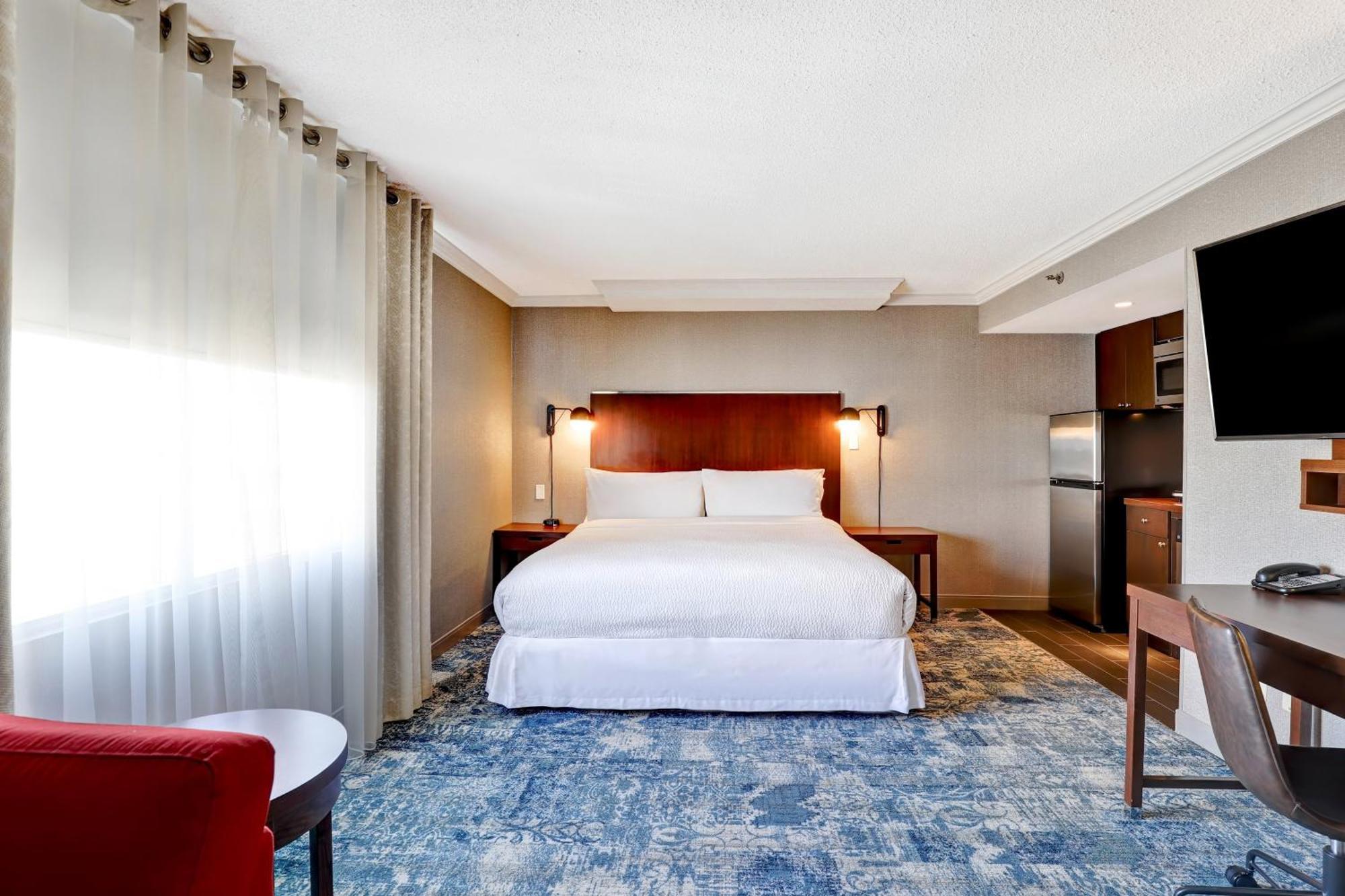 Four Points By Sheraton Toronto Місісаґа Екстер'єр фото